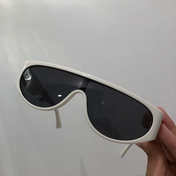 Bottega Veneta D frame sunglasses - Picture 5 of 9